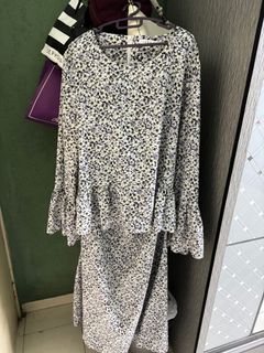 (Category: ) located in . Submitted by erwardrobe (Listing ID 1321379012, Image 1). Description: .