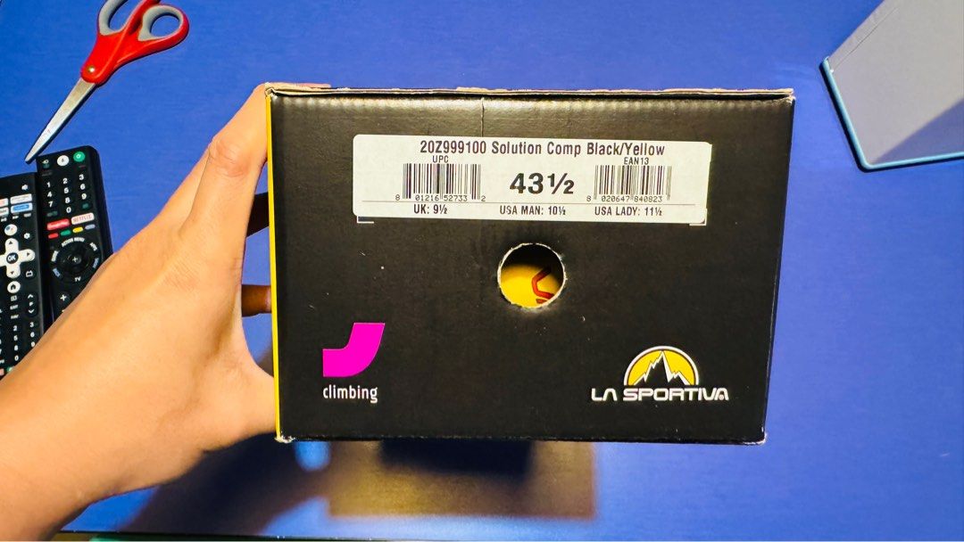 La sportiva solution comp euro 43.5 us 10.5 Sports Equipment Other Sports Equipment and Supplies on Carousell