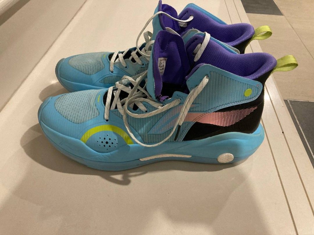 Li-Ning YUSHUAI 19 「Butterfly」US10 Lining yushuai 15 blur Li-Ning YUSHUAI 19 「Butterfly」US10 Lining yushuai 15 blur