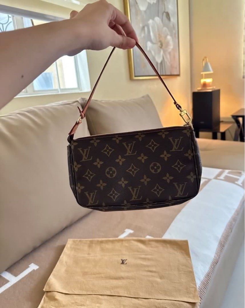 Louis Vuitton Pochette Accessoires in Monogram Canvas (Category: Luxury Bags & Wallets) located in Cavite. Submitted by _cc25 (Listing ID 1324882245, Image 2). Description: Hi! I'm selling my preloved LV Pochette Accessoires in Monogram Canvas. You can authenticate using the code. Good as new. Money back guarantee if proven fake Rfs: decluttering Selling it for only 30k Hmu if you're interested! :).