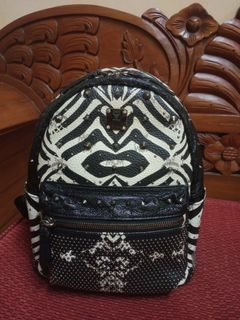 (Category: ) located in . Submitted by lirosli.1 (Listing ID 1324917205, Image 1). Description: .