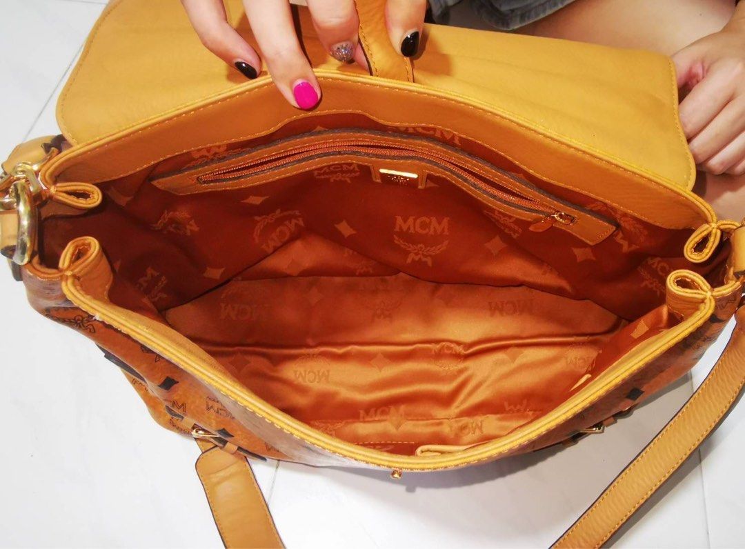 Mcm messenger bag replica top