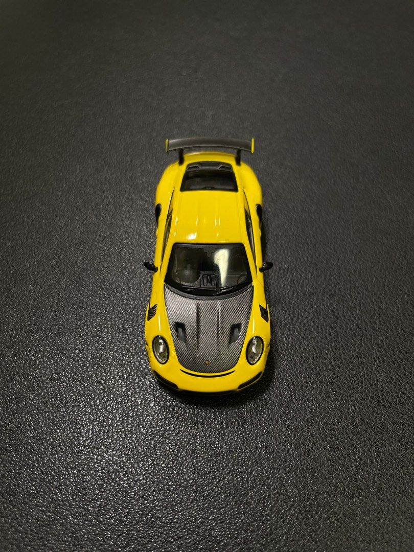 Mini GT Porsche 911 GT2 RS (#160 & #136) (Guards Red & Racing