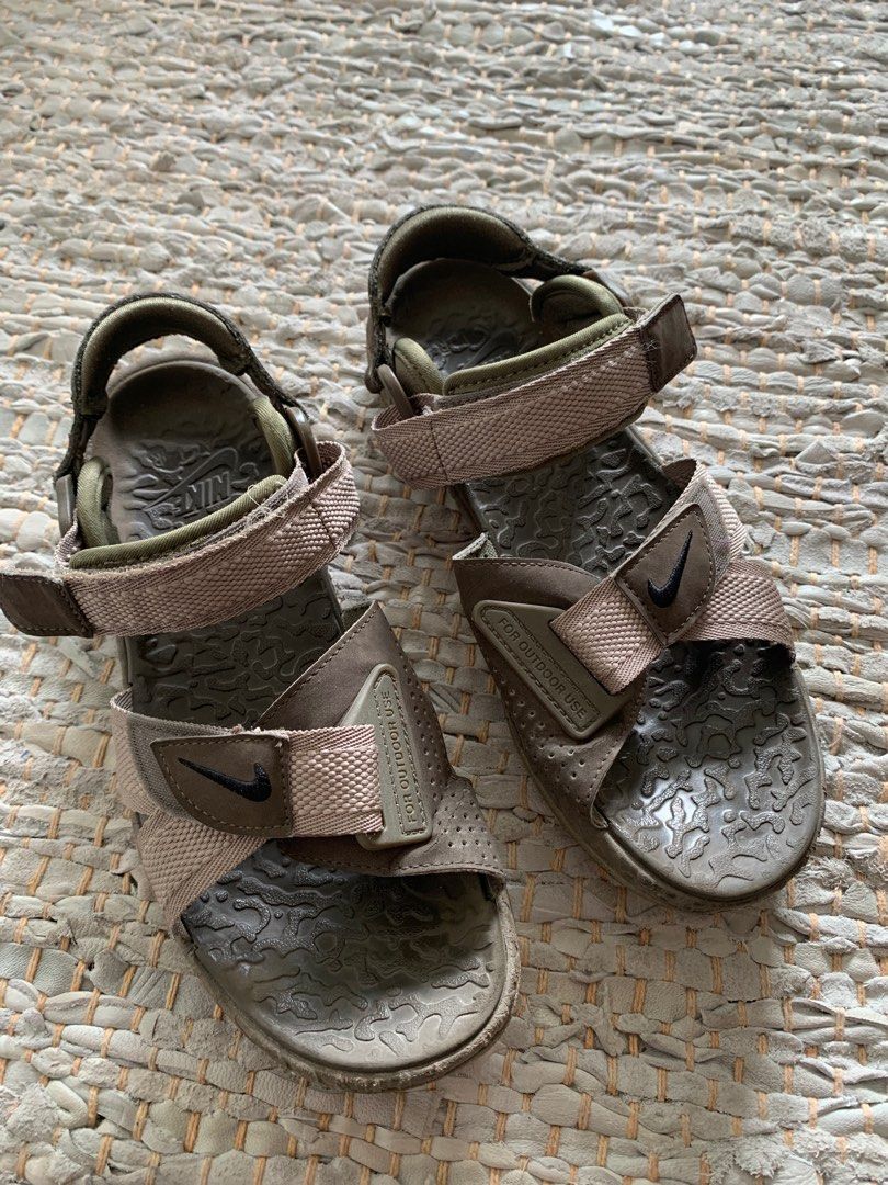 Nike sandals 90s clearance