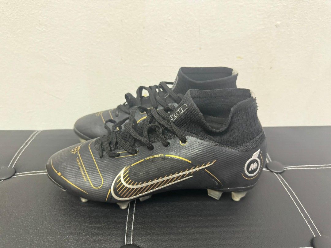 Kasut bola Nike Mercurial Superfly 6uk Men s Fashion Footwear Boots on Carousell