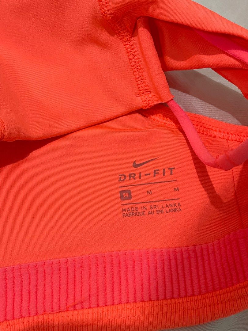 Nike neon sports bra (Category: Activewear) located in Paranaque City. Submitted by jaddama (Listing ID 1324832171, Image 3). Description: .