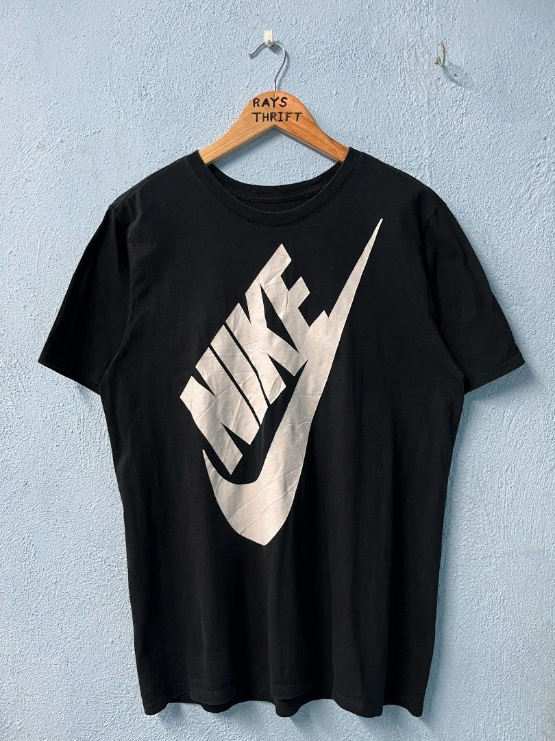 Nike Shirt Men s Fashion Tops Sets Tshirts Polo Shirts on Carousell