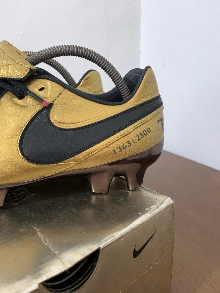 Nike tiempo totti x roma clearance