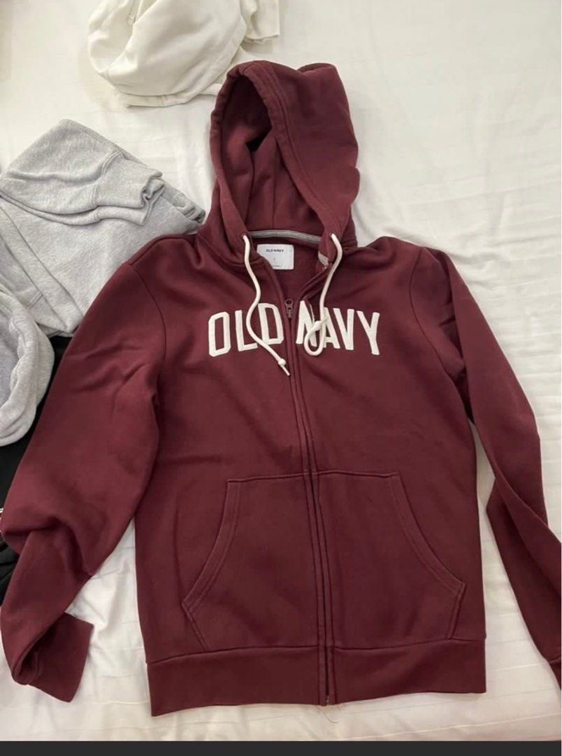 Old navy hoodie and uniqlo sweatshirt with free nike shirt Men s Fashion Coats Jackets and Outerwear on Carousell