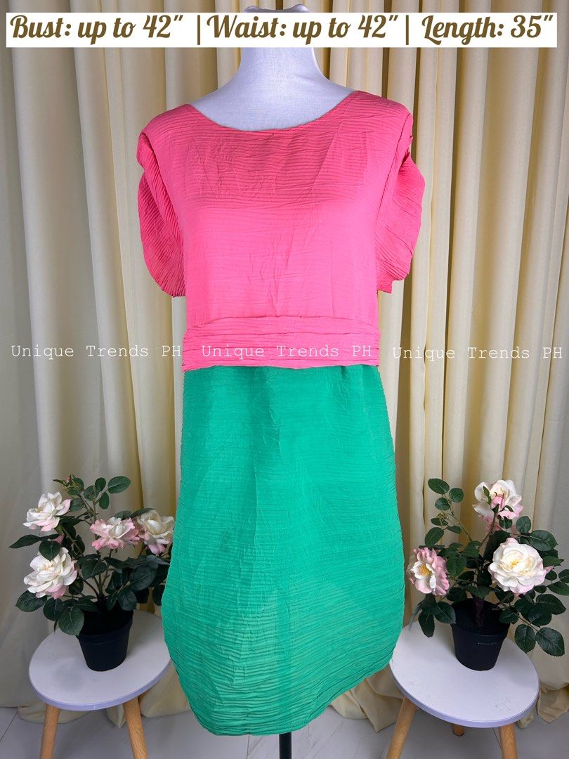 Plus size Pink and green dress (Category: Dresses) located in Cavite. Submitted by unique_trends_ph (Listing ID 1324789263, Image 1). Description: 🌸 All measurements are based on a tape measure. 🌸 Colors may vary due to lighting. 🌸 All items have been steamed but still need to be washed..
