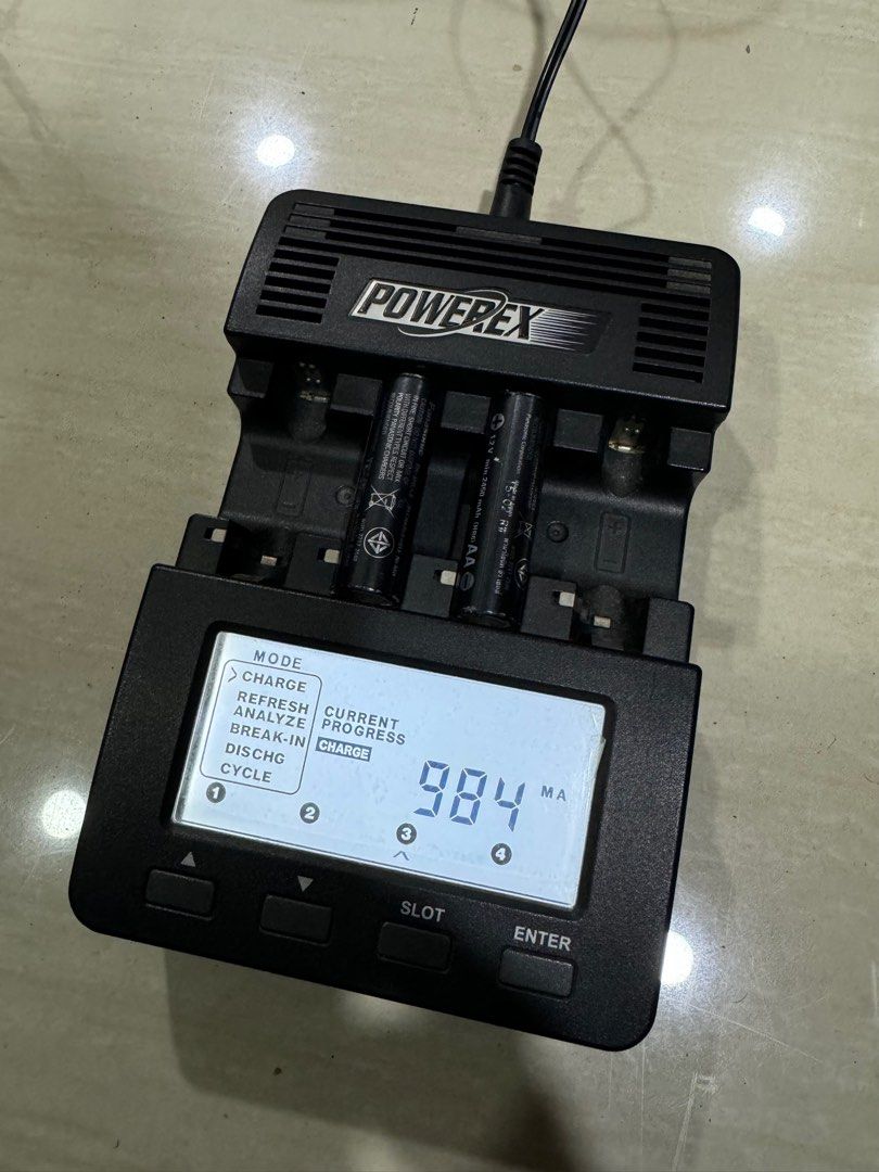 Powerex MH-C9000 電池充電分析機, 攝影器材, 攝影配件, 電池及