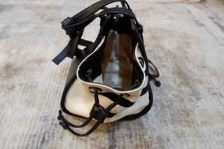 (Kategori: ) berada di . Dikirim oleh toko_mamawie (ID iklan 1324870076, Gambar 1). Deskripsi: .