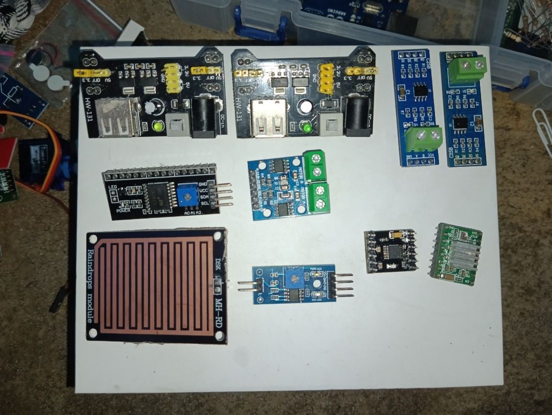 [READ THE DESCRIPTION] Arduino Kit with Assorted IC (AND, NAND, NOR ...