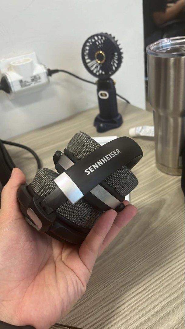 Sennheiser HD BTNC wireless headphones, Elektronik, Audio di