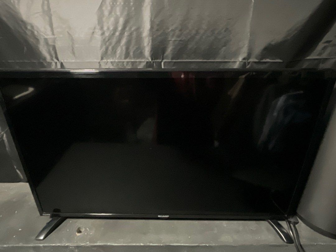 Sharp Aquos 32” TV, TV & Home Appliances, TV & Entertainment, TV 