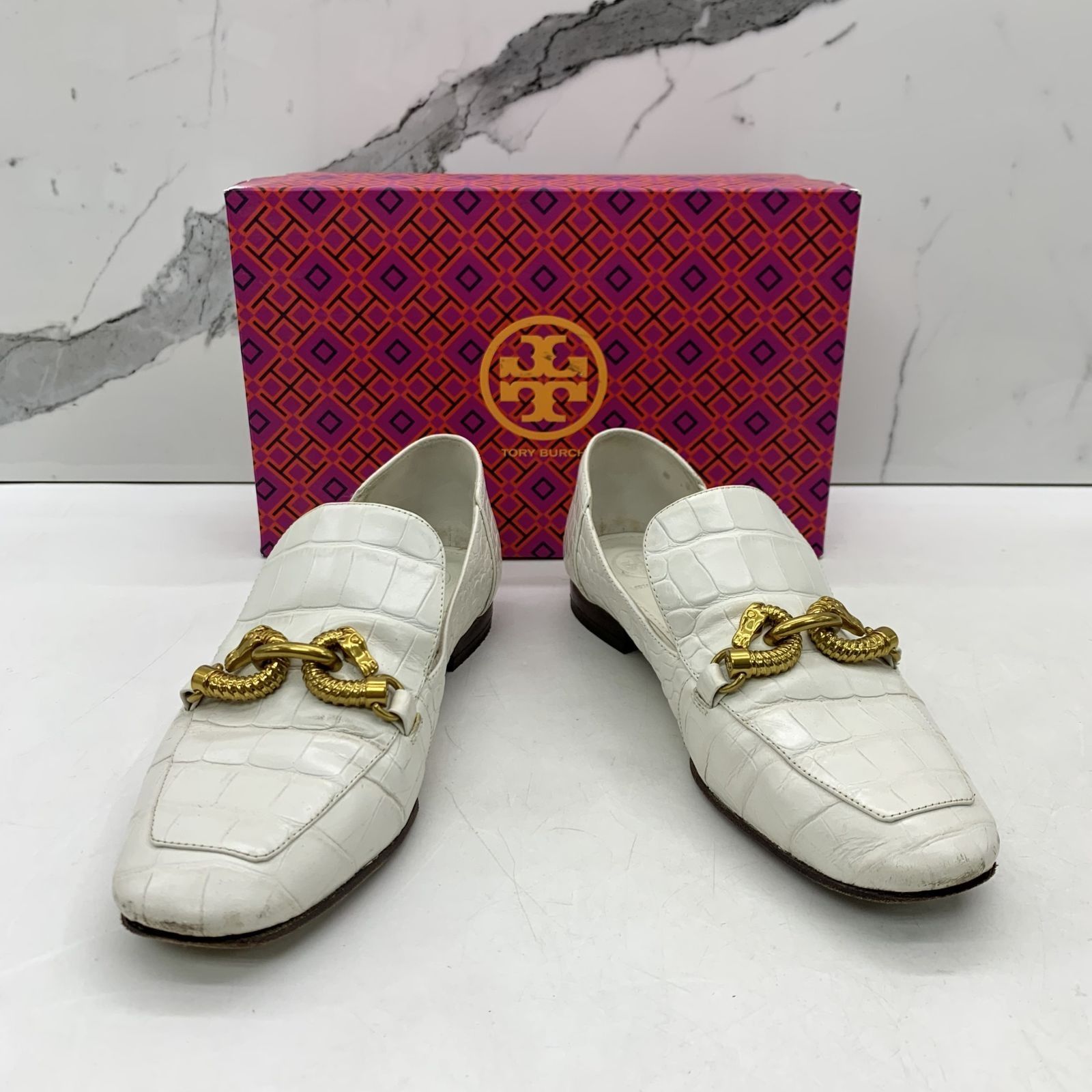 Tory burch white pumps on sale