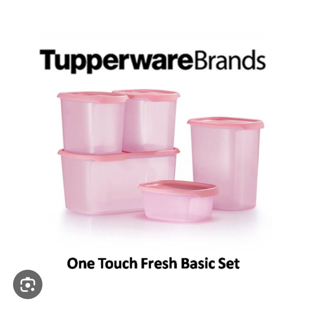 Tupperware One Touch Fresh Basic Set (1) (Category: Food Organisation & Storage) located in Singapore. Submitted by shirley_low (Listing ID 1324904164, Image 1). Description: - Easy Pull Tab - Clear window for easy identification -Seal in the crisp by pressing down at the center - Lids snap & nestable keeping them organise when not in use One Touch Fresh - Package include:- 1.One Touch Fresh Oval 540ml - 16.5cm (L) x 12.1cm (W) x 6.5cm (H) 2. One