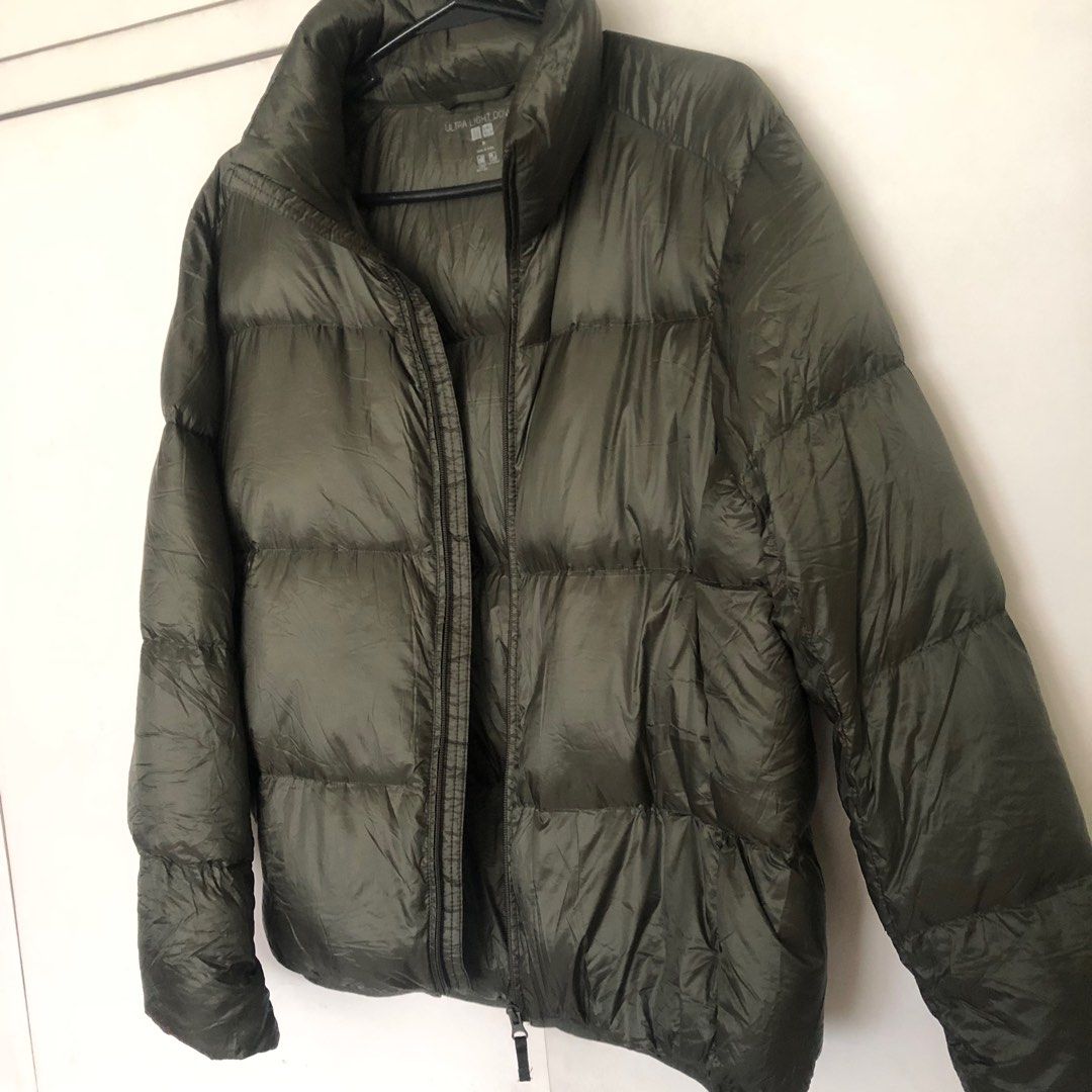Uniqlo army green puffer jacket (Category: Coats, Jackets and Outerwear) located in Quezon City. Submitted by Zandee (Listing ID 1324777671, Image 2). Description: .