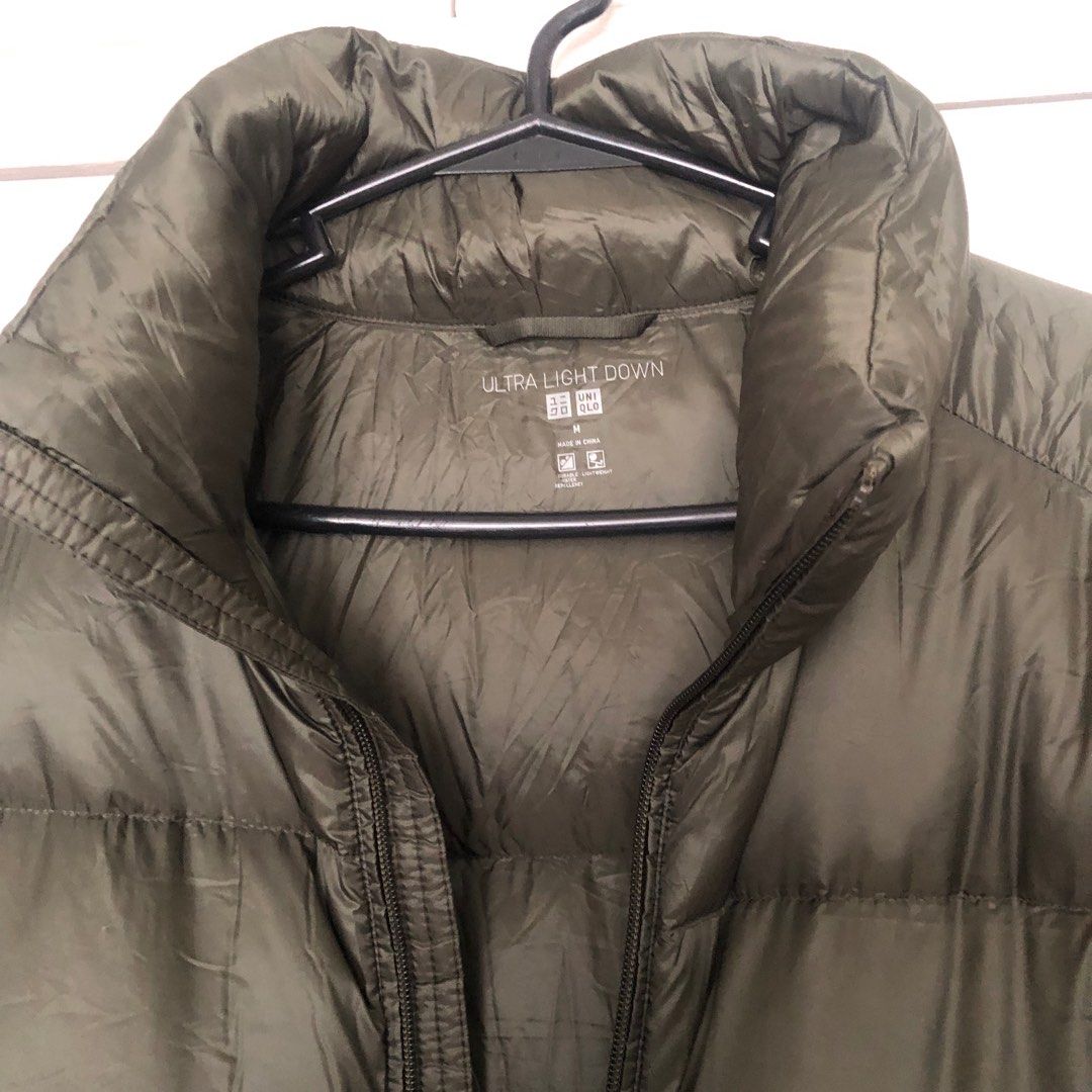 Uniqlo army green puffer jacket (Category: Coats, Jackets and Outerwear) located in Quezon City. Submitted by Zandee (Listing ID 1324777671, Image 3). Description: .