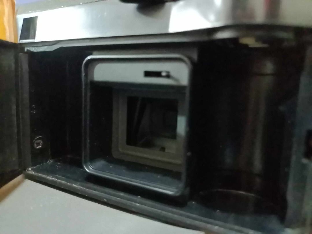 Vintage Kodak 66X Camera (Category: Cameras) located in Quezon City. Submitted by wreathofhalfcorpses (Listing ID 1324856817, Image 3). Description: The Kodak Instamatic 66X was part of the Instamatic range from December 1973 until 1977. The camera is as simple as it gets; single aperture, single shutter speed. PLEASE NOTE: I don't know where to find the film for it. I'd love to keep it and wait to find a film for it but I already have one vintag