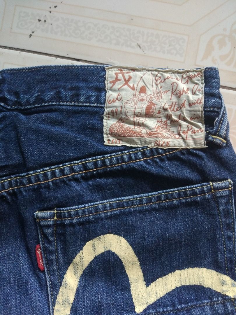 Warehouse x Evisu Jean 29.5 actual (Category: Jeans) located in Pasay City. Submitted by denimdude.ph (Listing ID 1324807523, Image 3). Description: made in Japan crack on back print, last pic.