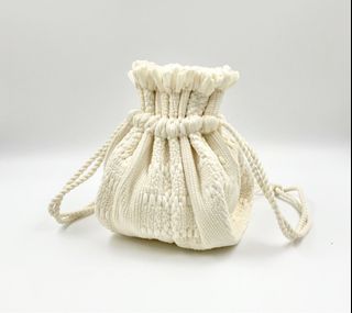 （分類：）位於 。 由 all_designer_and_vintage_items 提交（商品編號 1324165979，圖片 1）。簡介： 。