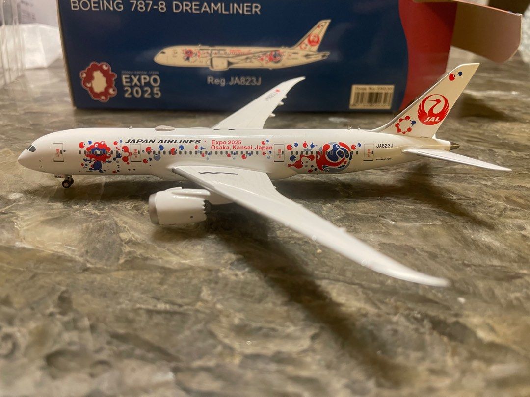 靚模NG Models 1:400 JAL Japan Airlines 日本航空大阪關西博覽2025 Osaka Kansas Expo 2025  B787-8 JA823J, 興趣及遊戲, 玩具& 遊戲類- Carousell