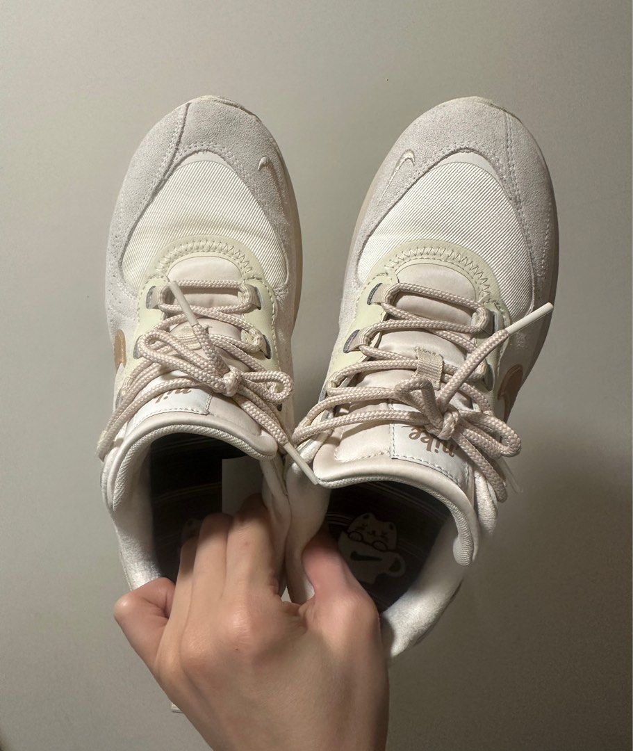 Womens air max size 9 outlet