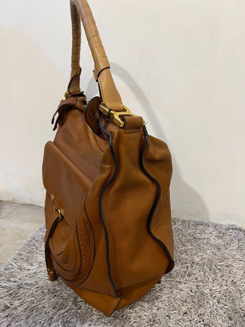 Authentic Chloe Marcie Leather Hobo Bag (Category: Luxury Bags & Wallets) located in Manila. Submitted by LuxuryGoodiesPh (Listing ID 1325087963, Image 2). Description: .