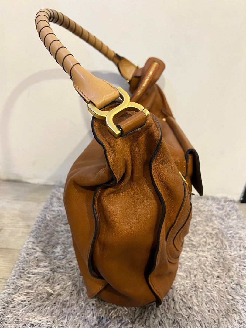 Authentic Chloe Marcie Leather Hobo Bag (Category: Luxury Bags & Wallets) located in Manila. Submitted by LuxuryGoodiesPh (Listing ID 1325087963, Image 3). Description: .