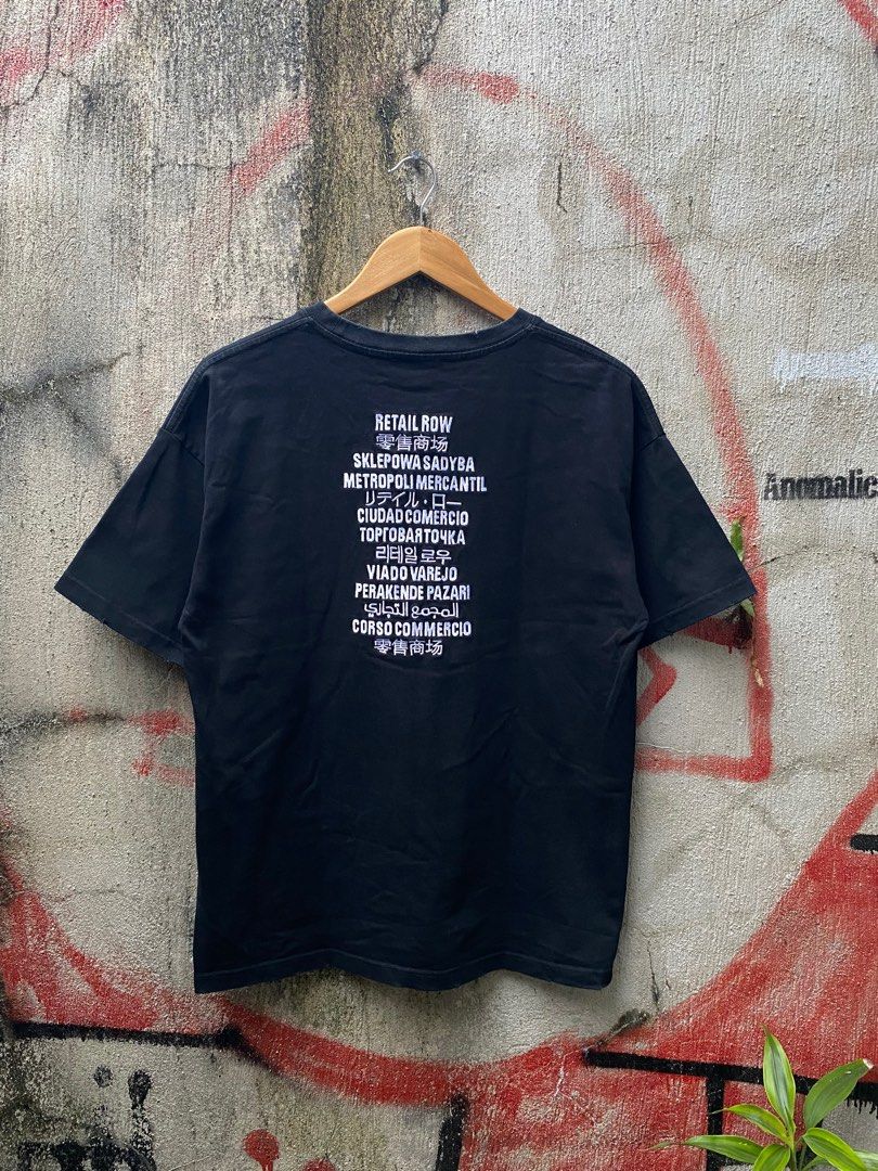 Balenciaga X Fortnite (Category: Shirts) located in Silay City. Submitted by thriftdemic.ph (Listing ID 1325038267, Image 2). Description: “ Balenciaga X Fortnite “ Size : Width: 20 Length: 27.5 Size Tag : Medium “ Best Fit Medium ” Condition : 9.5/10 “Excellent Condition” ColorRate : 9.5/10 Issue : None “ Need Wash “ Price : 1800 + Shipping fee❗️.