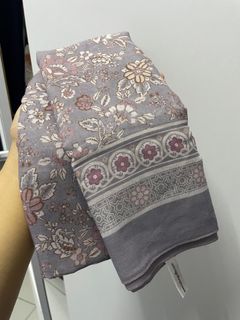 (Category: ) located in . Submitted by shopwithaidaa (Listing ID 1325053257, Image 1). Description: .