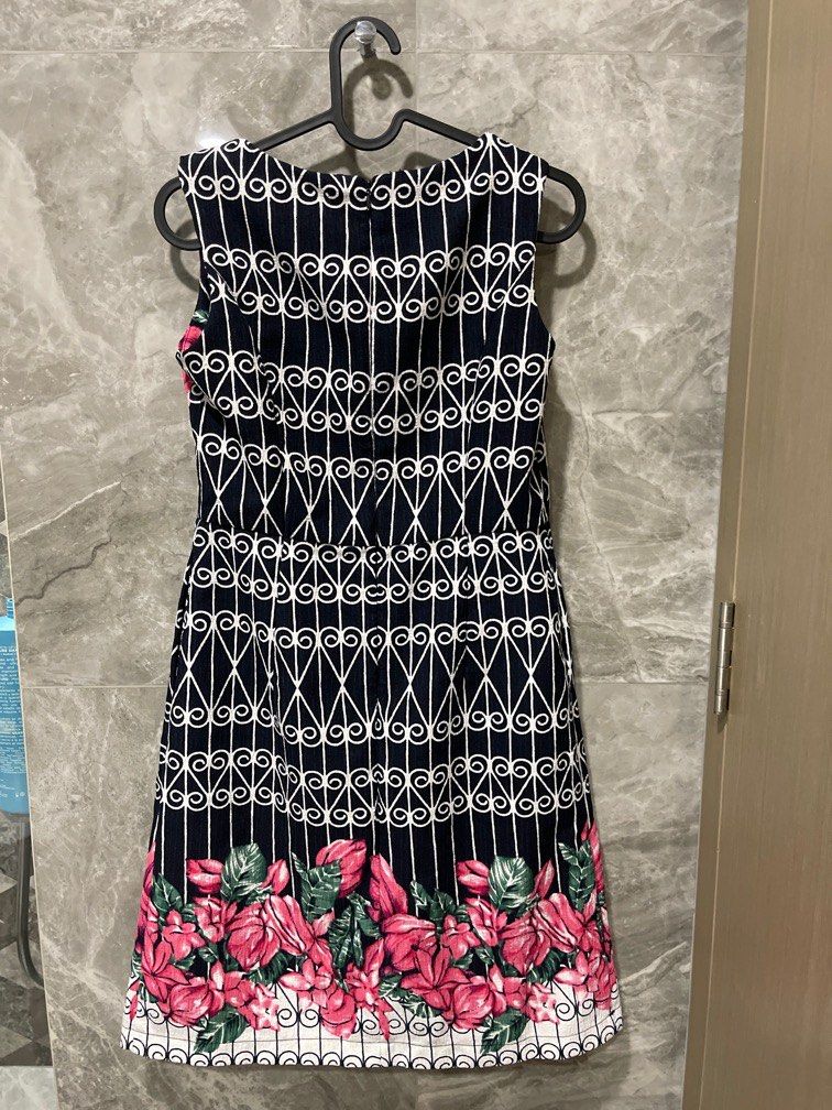 Very beautiful frock outlet