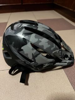(Category: ) located in . Submitted by notureasypeezy (Listing ID 1325042729, Image 1). Description: .