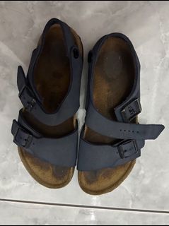 (Kategori: ) berada di . Dikirim oleh laisithaaa (ID iklan 1325089875, Gambar 1). Deskripsi: .