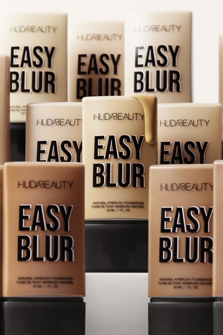 化粧下地 Huda Beauty Easy Blur Foundation &Primer 7241487348d2b571515b6be7a89c67