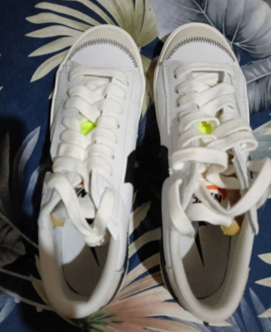 Brand New Nike Shoes (Category: Casual Shoes) located in Batangas. Submitted by anj1221 (Listing ID 1324948459, Image 3). Description: brand new without box.
