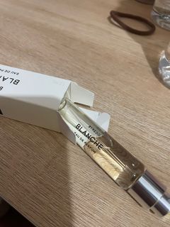 （分類：）位於 。 由 hellomynameispig 提交（商品編號 1325072293，圖片 1）。簡介： 。