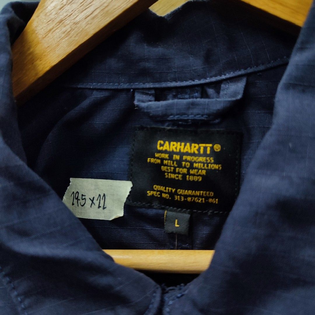 CARHARTT MICHIGAN CHORE JACKET Men s Fashion Coats Jackets and Outerwear on Carousell