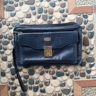 (Kategori: ) berada di . Dikirim oleh besemahsecondstore (ID iklan 1324999453, Gambar 1). Deskripsi: .