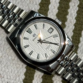 (Category: ) located in . Submitted by watchkraft (Listing ID 1325102246, Image 1). Description: .