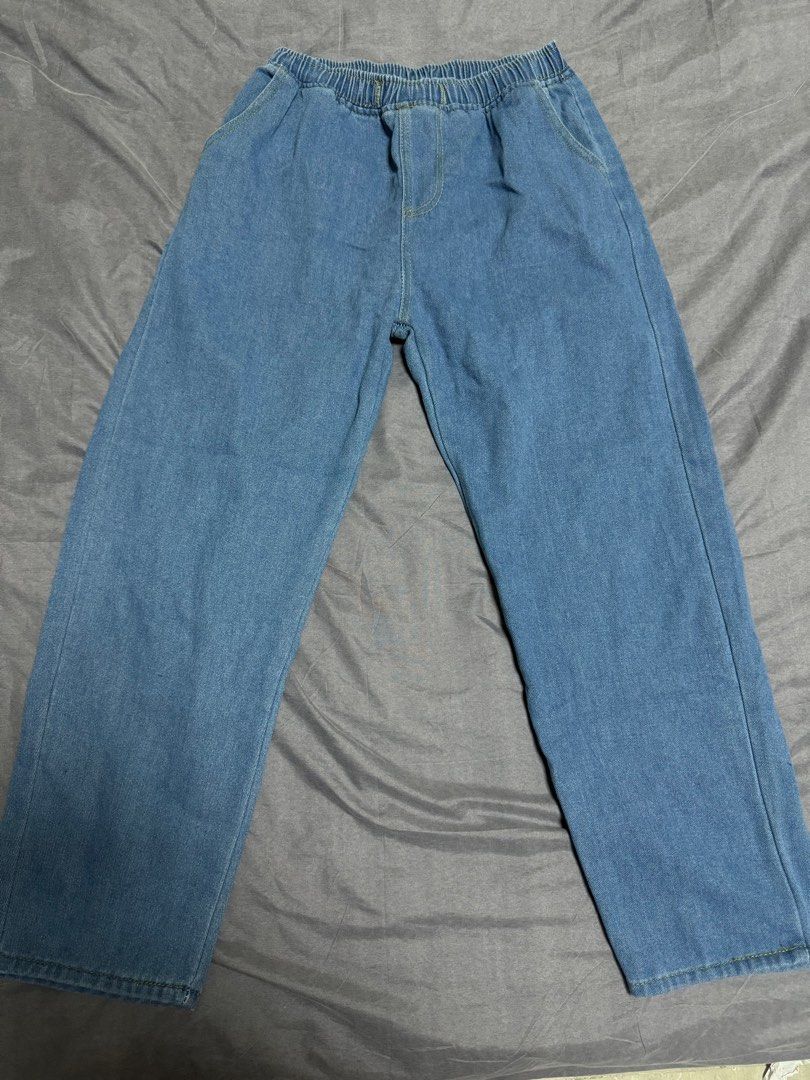 Denim Baggy Pants Light Blue (Category: Jeans) located in Makati City. Submitted by devinwang56 (Listing ID 1325097230, Image 3). Description: size 3XL fit waist 44-46 .