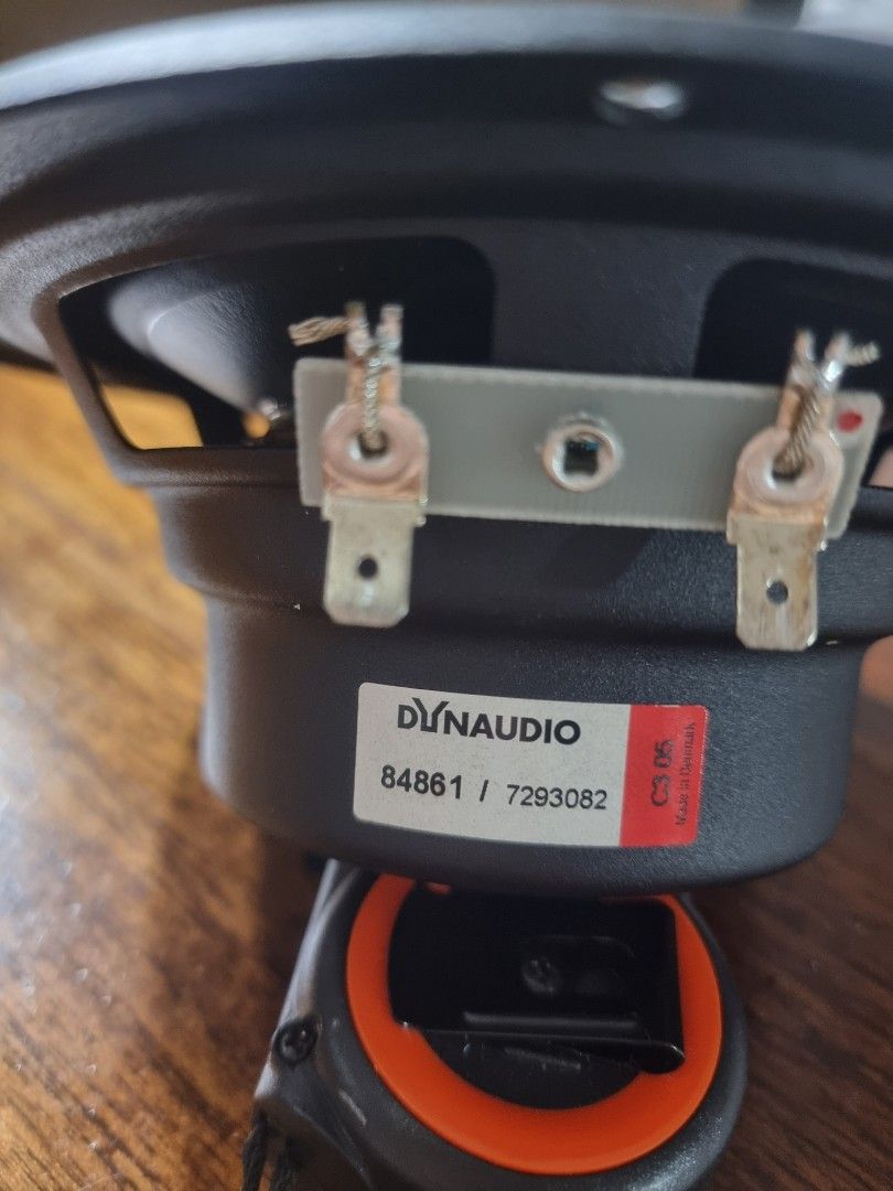 Dynaudio64489214954883111