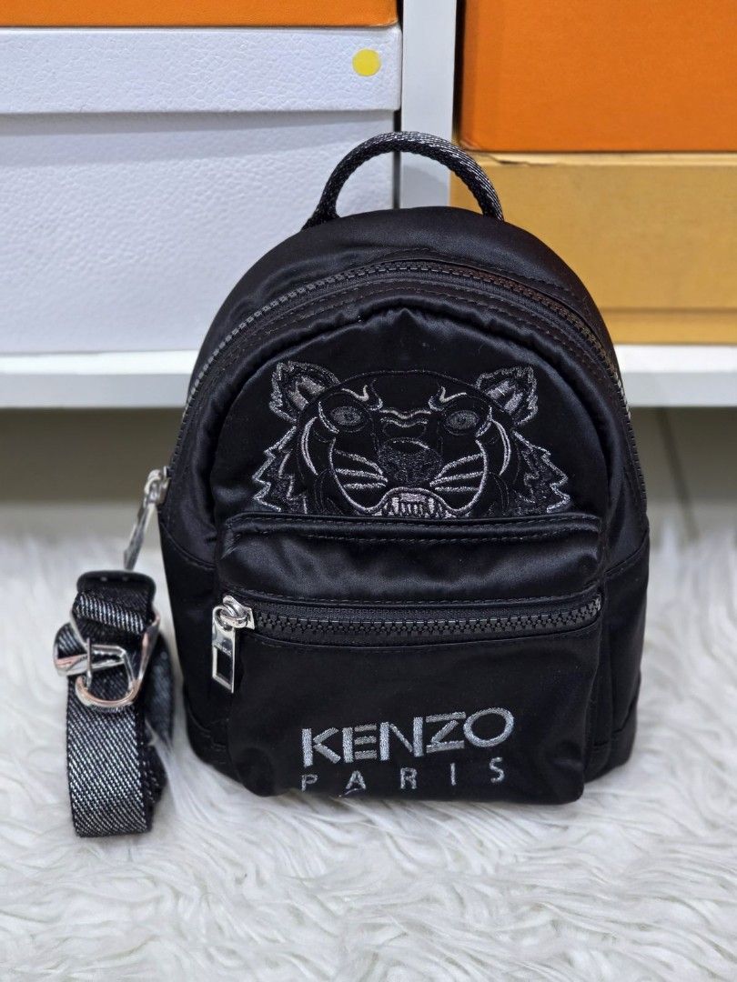 Fast Sale, Preloved, Kenzo Backpack Tiger Mini Black/Silver Bebeboo ),  With double strap and dustbag, •Nett, •Exclude ongkir ❤