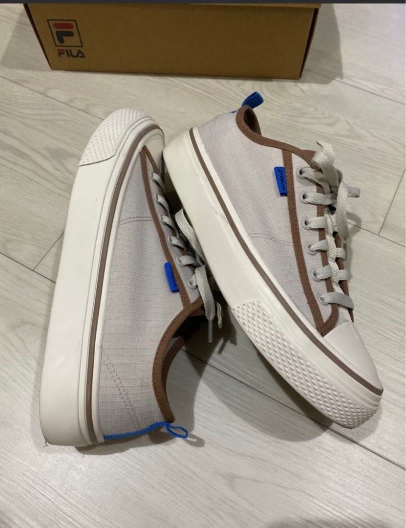 Fila shoes size US6.5 Women s Fashion Footwear Sneakers on Carousell