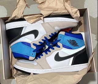 (Category: ) located in . Submitted by fr_a_snkr_rm (Listing ID 1324929653, Image 1). Description: .