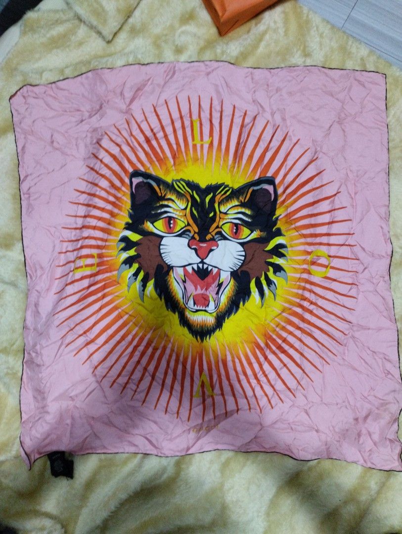 Gucci cat scarf on sale