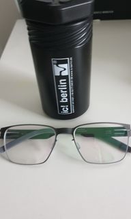 (Category: ) located in . Submitted by eyewearboutique (Listing ID 1324995955, Image 1). Description: .