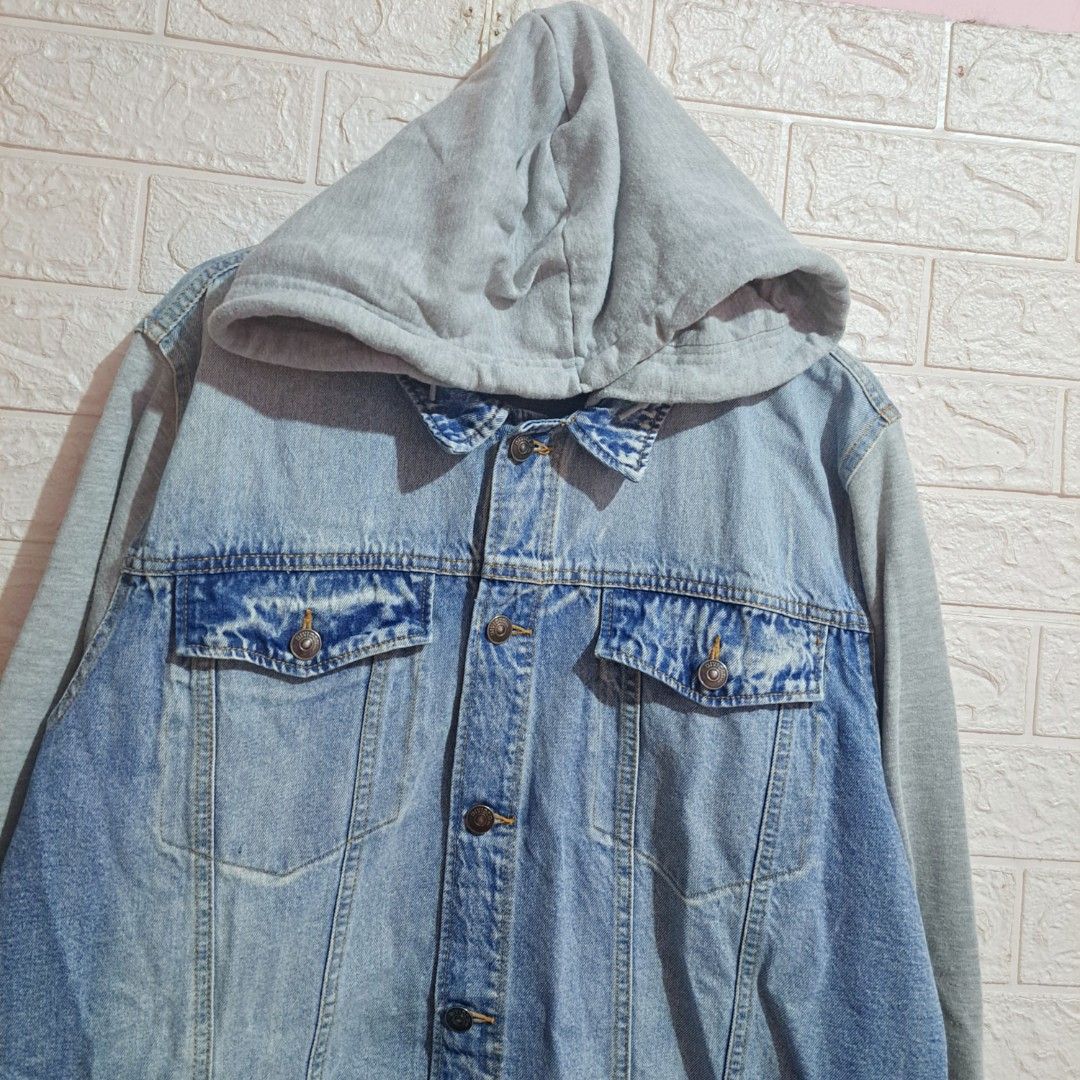 Jaket jeans mix katun hoodie hnm h m Fesyen Pria Pakaian Baju Luaran di Carousell