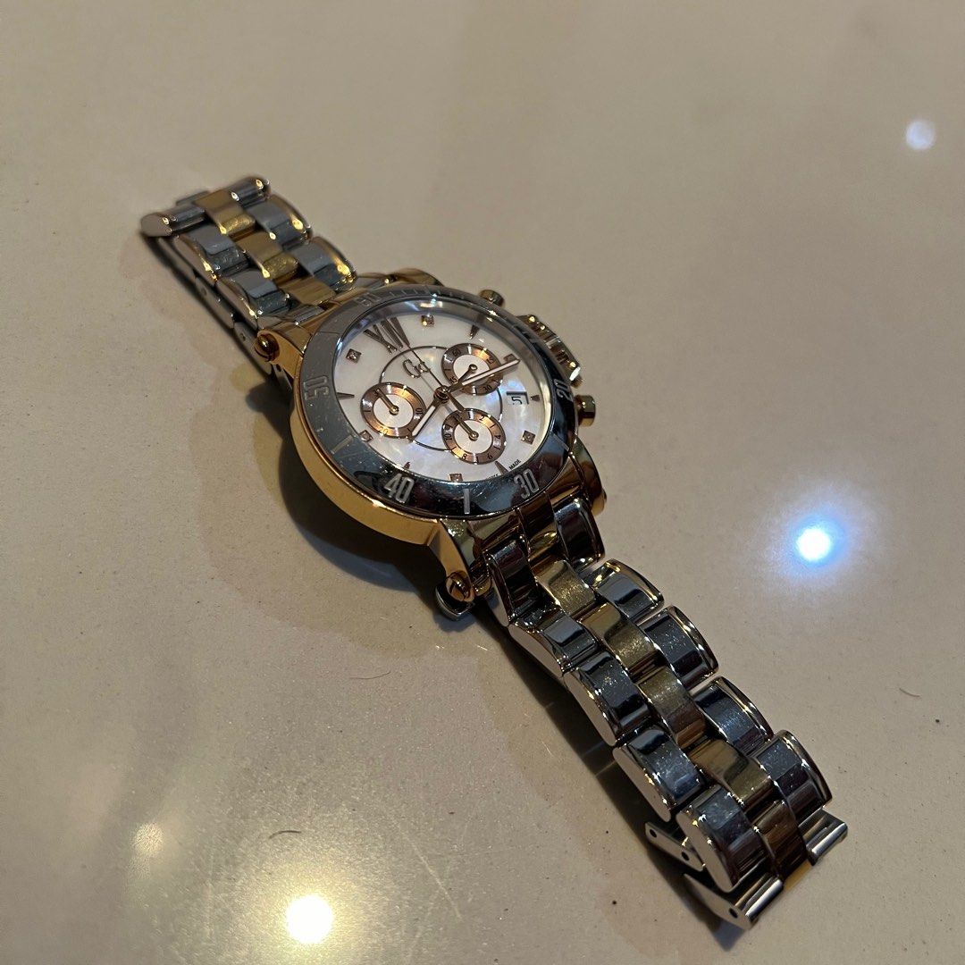 Jam guess collection shop
